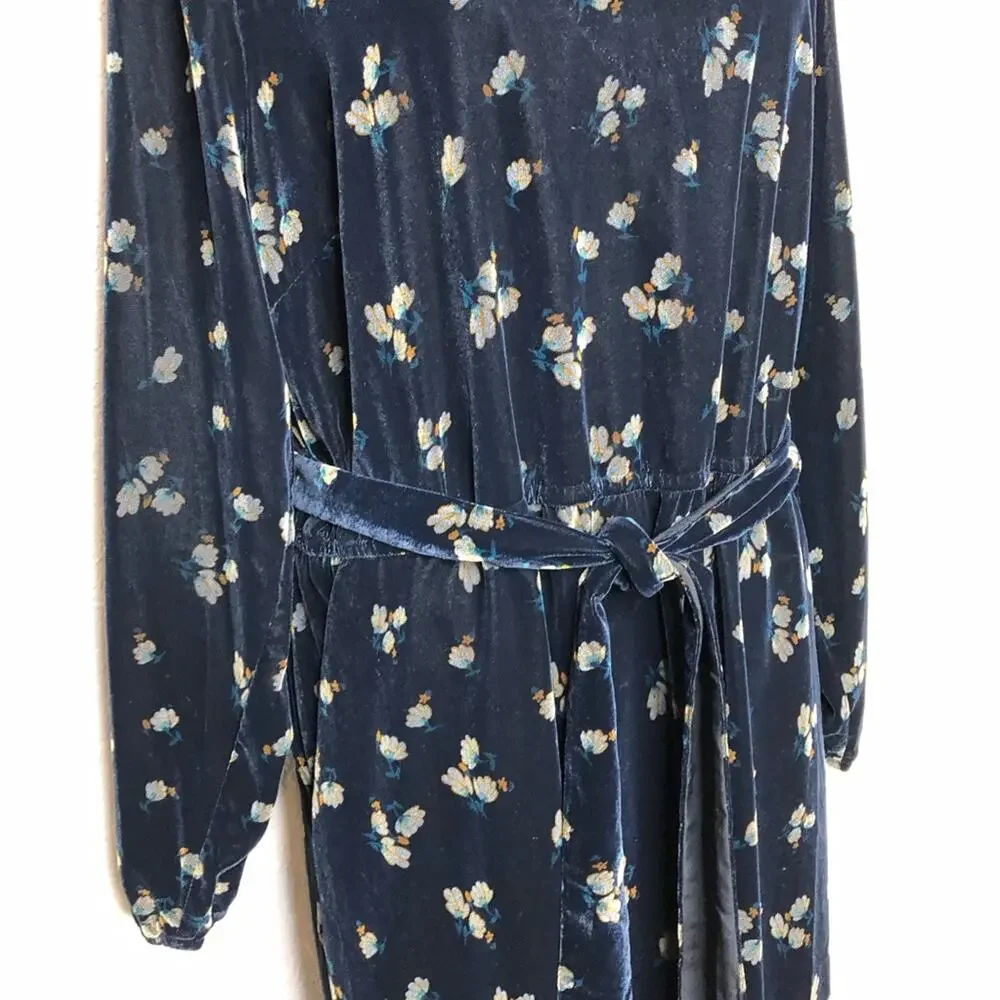 Cabi Decked Out navy blue floral velvet belted midi dress Extra Large XL #3875